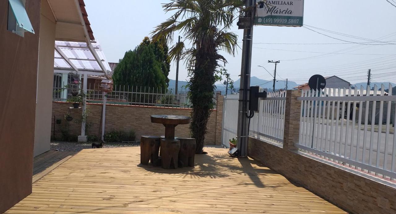 Casa De Temporada Familiar Hotel อูรูบิซิ ภายนอก รูปภาพ
