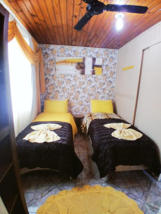 Casa De Temporada Familiar Hotel อูรูบิซิ ภายนอก รูปภาพ