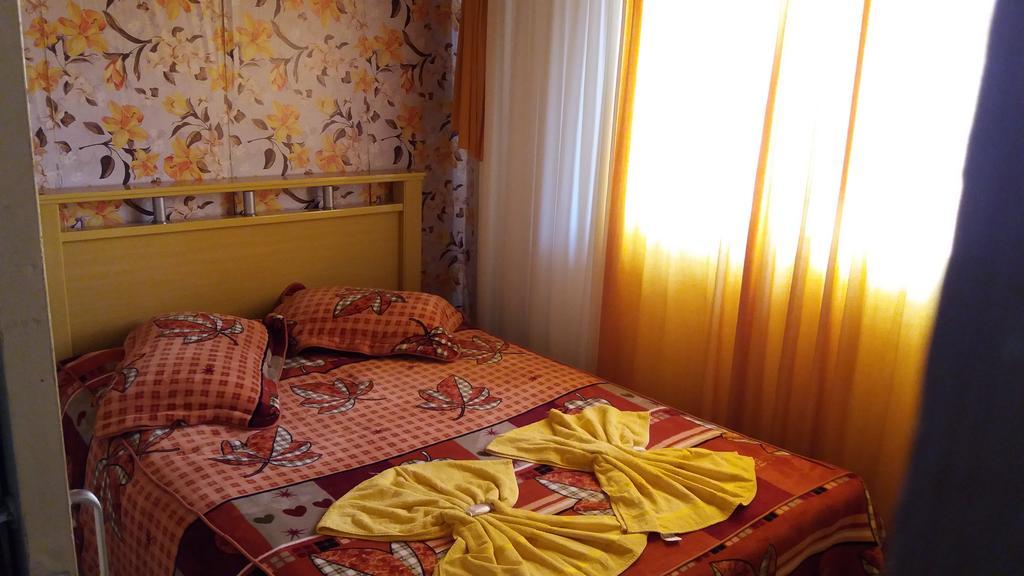 Casa De Temporada Familiar Hotel อูรูบิซิ ภายนอก รูปภาพ